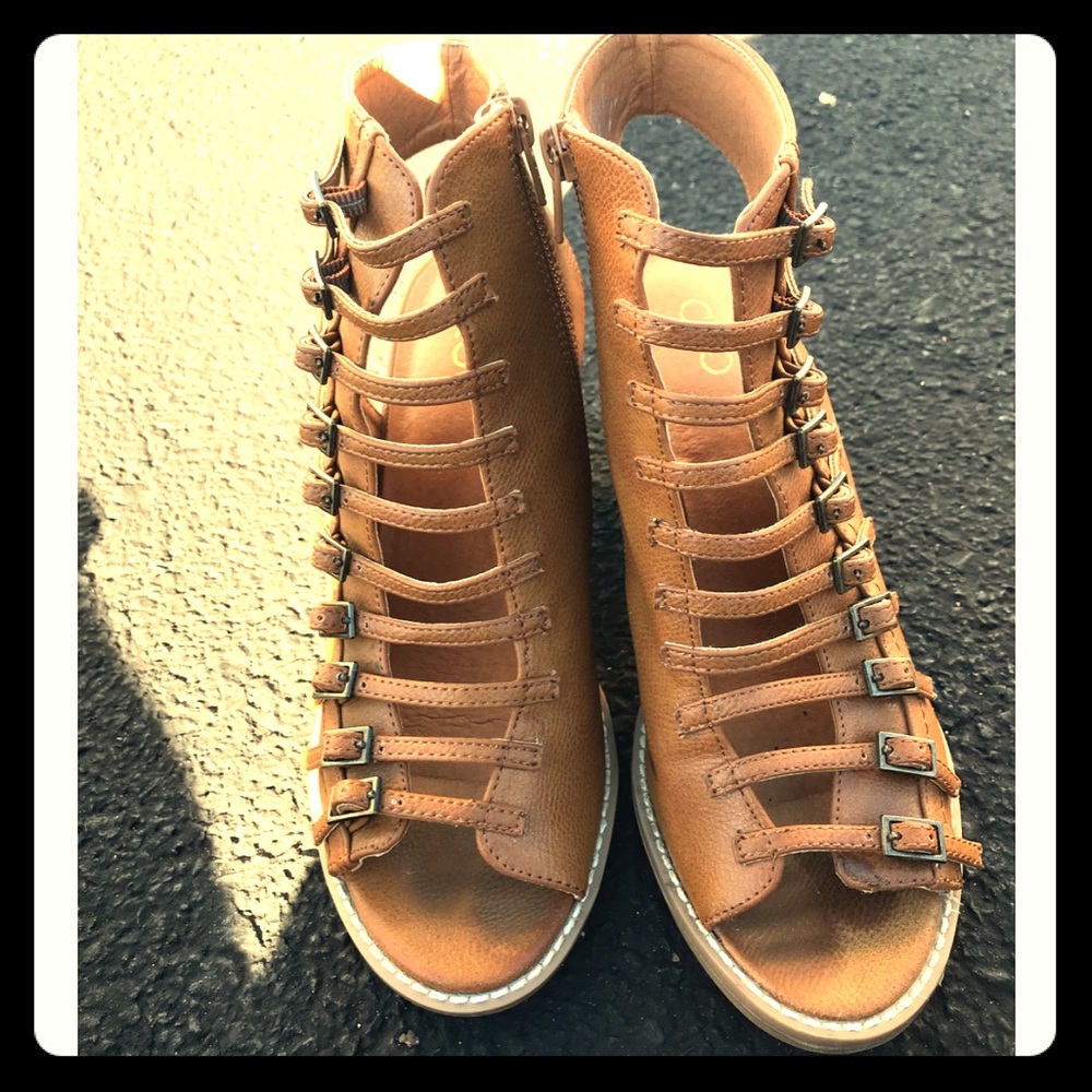 ✨Cute Fall Shoes!!✨ - Picture 2 of 6